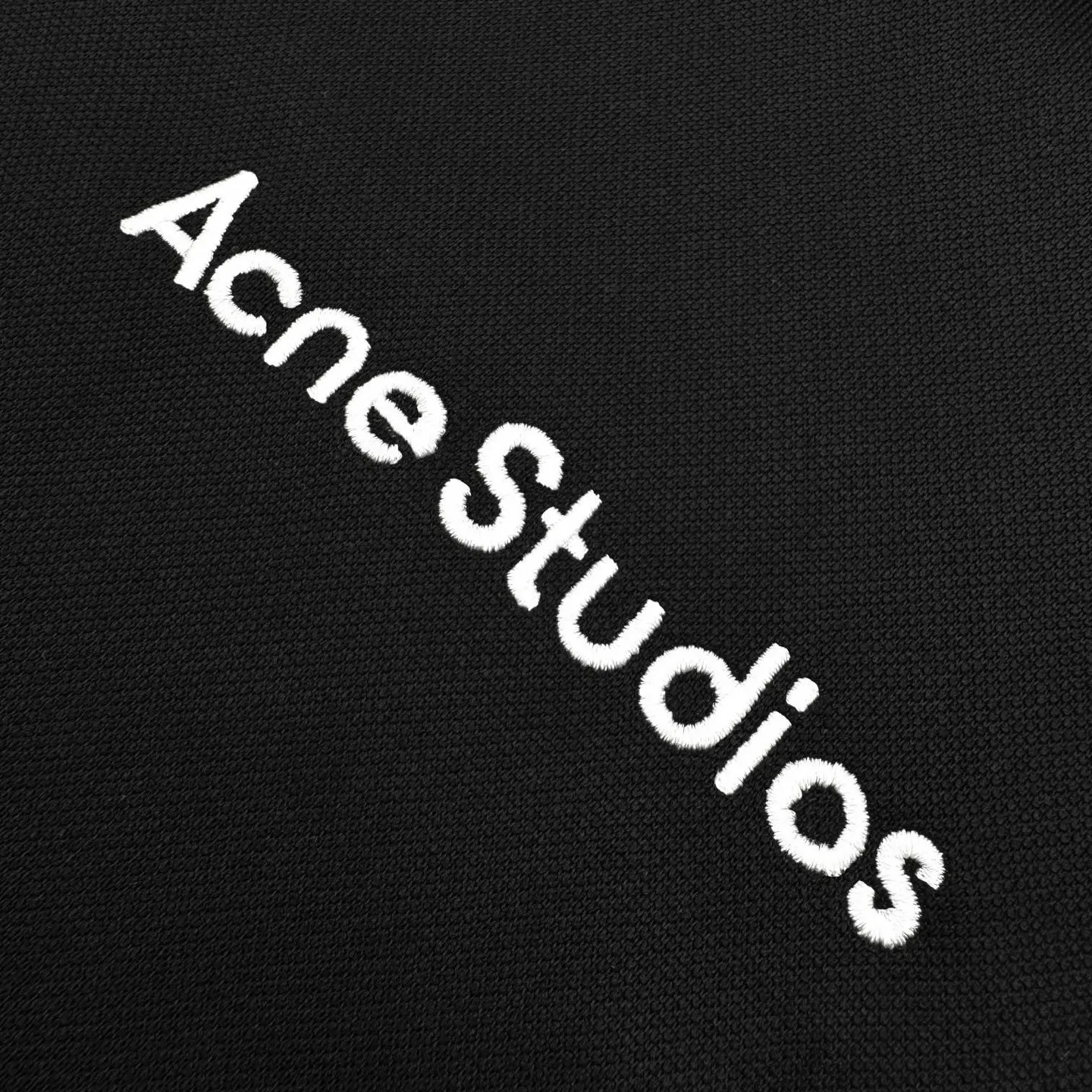 【 】 Acne Kappa 7,000 ， Acne Studios Kappa Classic White Kappa 。 Acne Studios X Kappa 。 Acne Studios Kappa 。 。 。 Size:S-M-L-XL